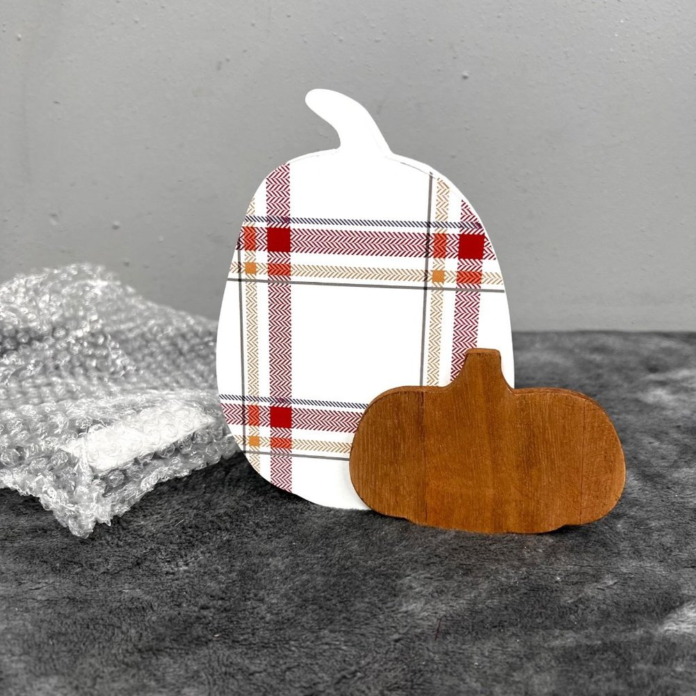 Decocrated Wooden Pumpkin Fall Halloween Decoration Plaid White Brown NWT